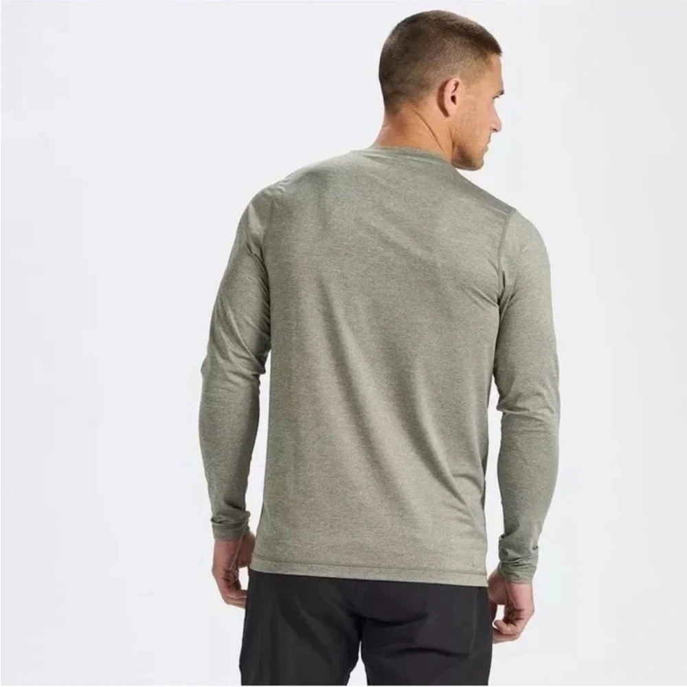 VUORI Army Green Tradewind Long Sleeve Crewneck T-Shirt w/ Pocket Men's Small